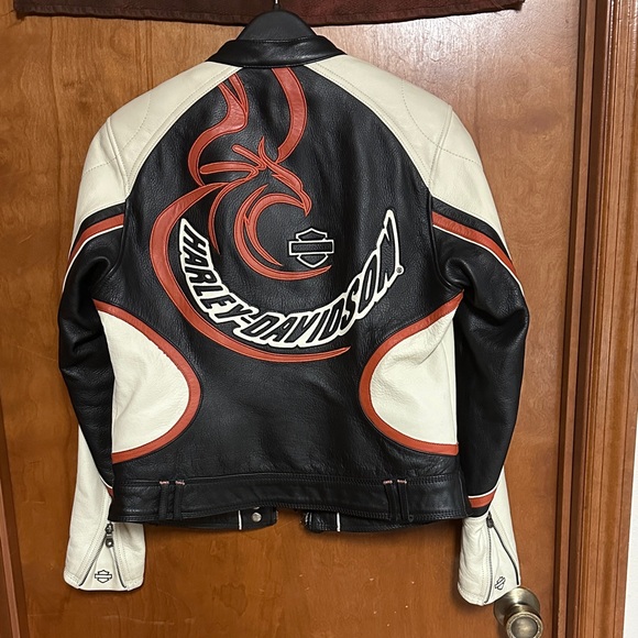 Harley-Davidson Jackets & Blazers - Harley-Davidson Black and Cream Leather Jacket